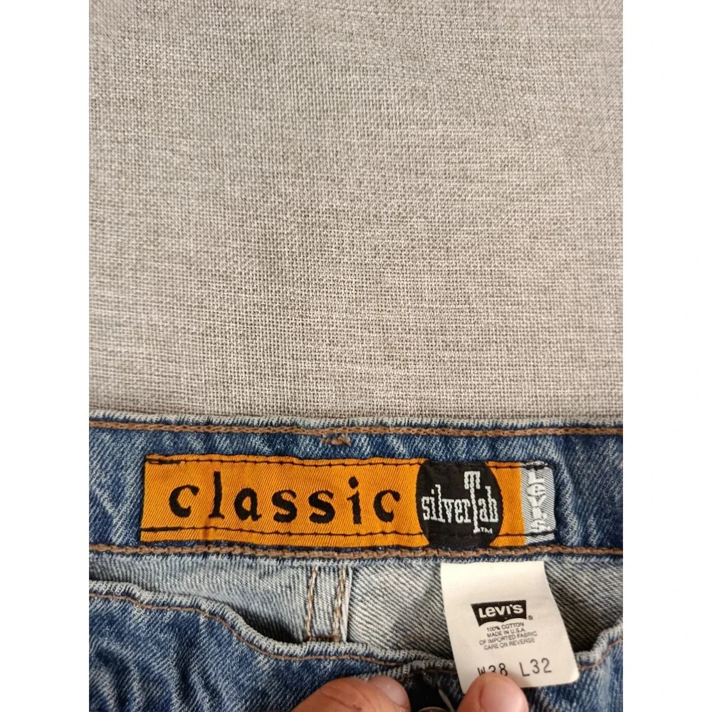 Vintage Levi's Classic Silver Tab Denim Jeans Mens 38X32 Blue Zip Fly 90s USA